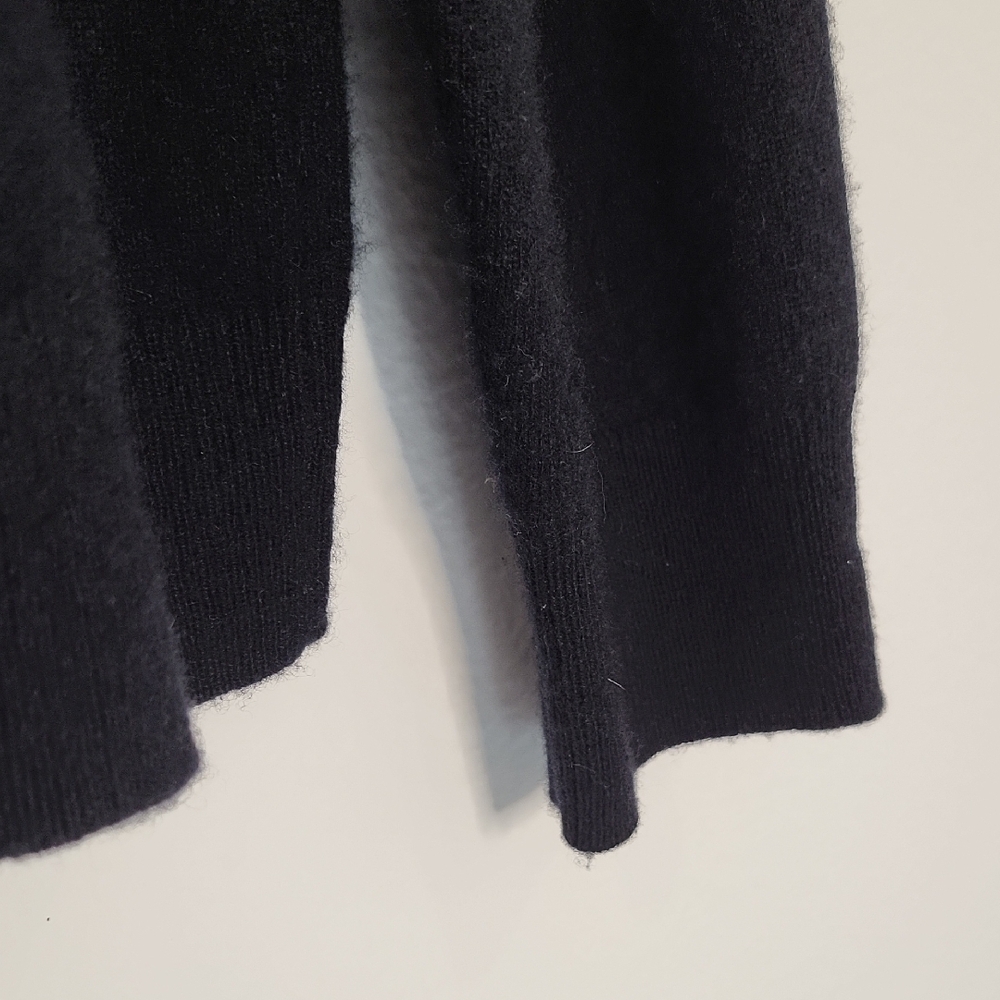 Cashmere Nordstrom Classic Black Knit - Picture 8 of 12